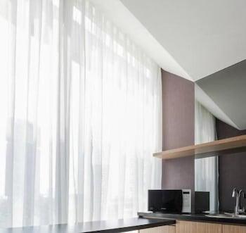 Upscale Hotel Jakarta